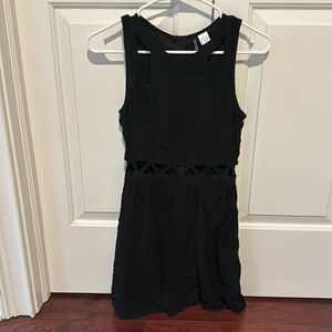 NWOT H&M black cutout dress size 4